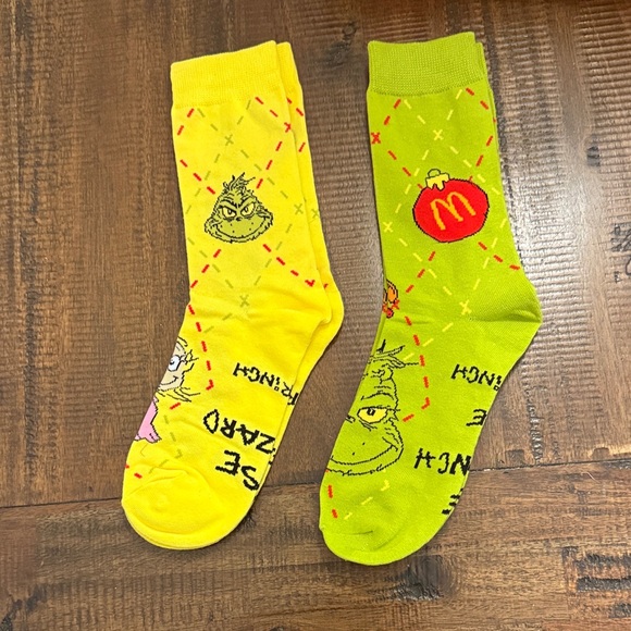 McDonald’s Grinch Socks - Picture 2 of 5